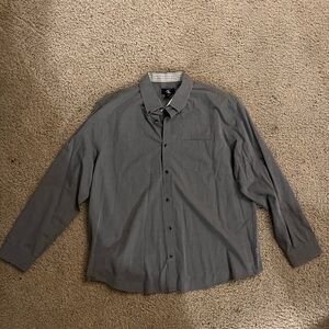 Calvin Klein Men’s Grey Button-Up Shirt